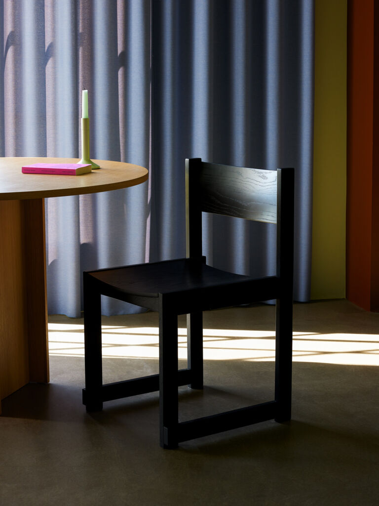 Forma Dining Chair Black Ebe16461fd1dffe21e9fd6d99affce3b